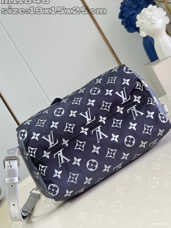 Firstbag VUITTON BANDOULIÈRE 25 SPEEDY LOUIS 0817